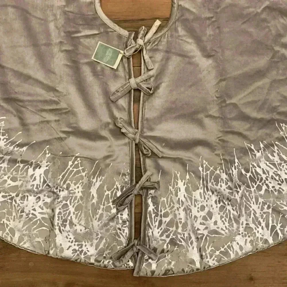 Acadia Home Silver Branch Tree Skirt